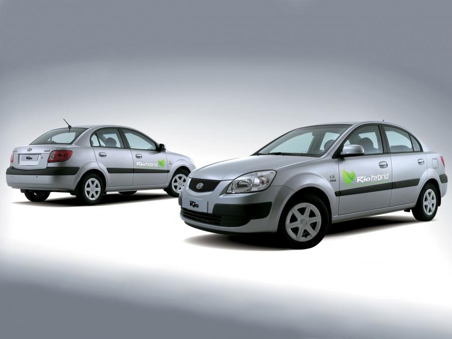  Kia Rio Hybrid 2007 года  (фото 3 из 3)